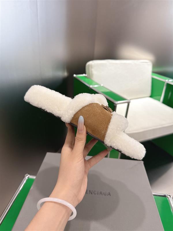 2025112818446969 250